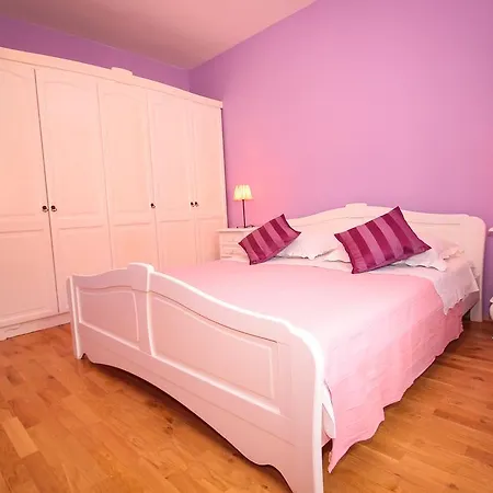 Apartmani Kristijan Jesenice  Exterior photo