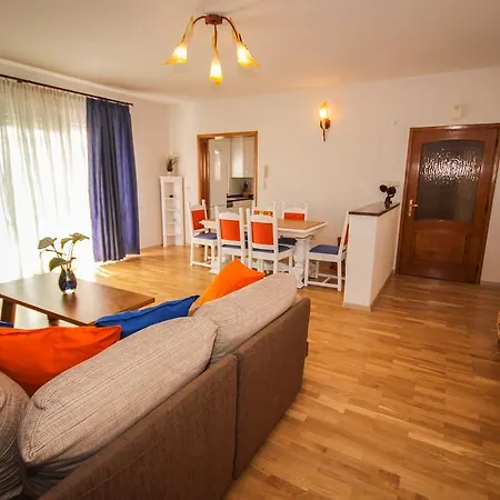 Apartmani Kristijan Jesenice  Exterior photo