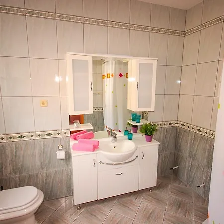 Apartmani Kristijan Jesenice  Exterior photo