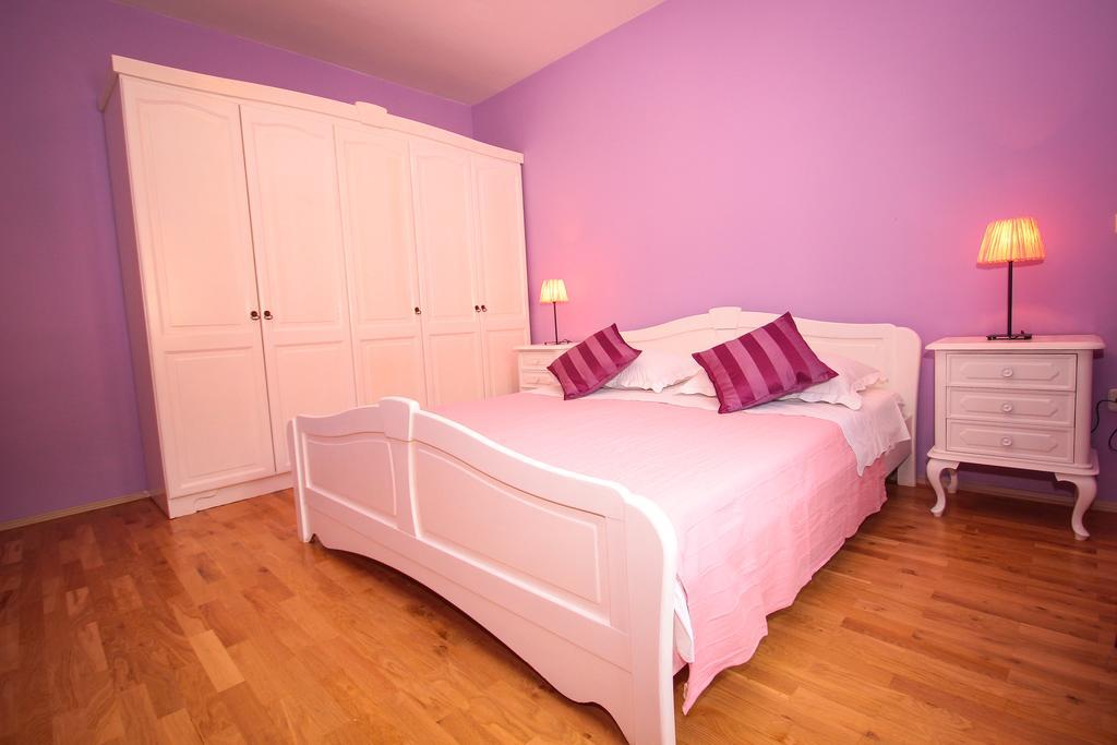 Kristijan Apartment *