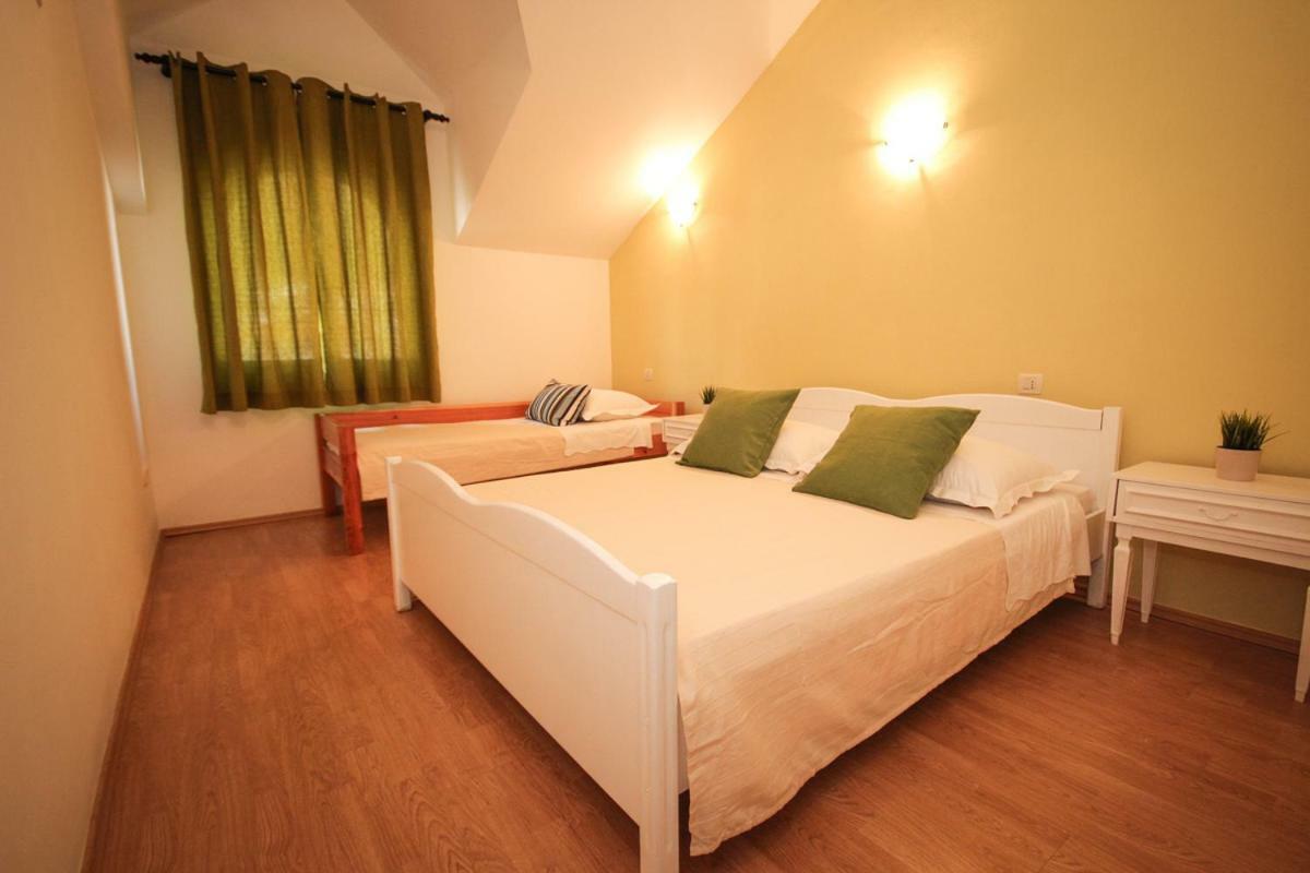 Apartment Kristijan *